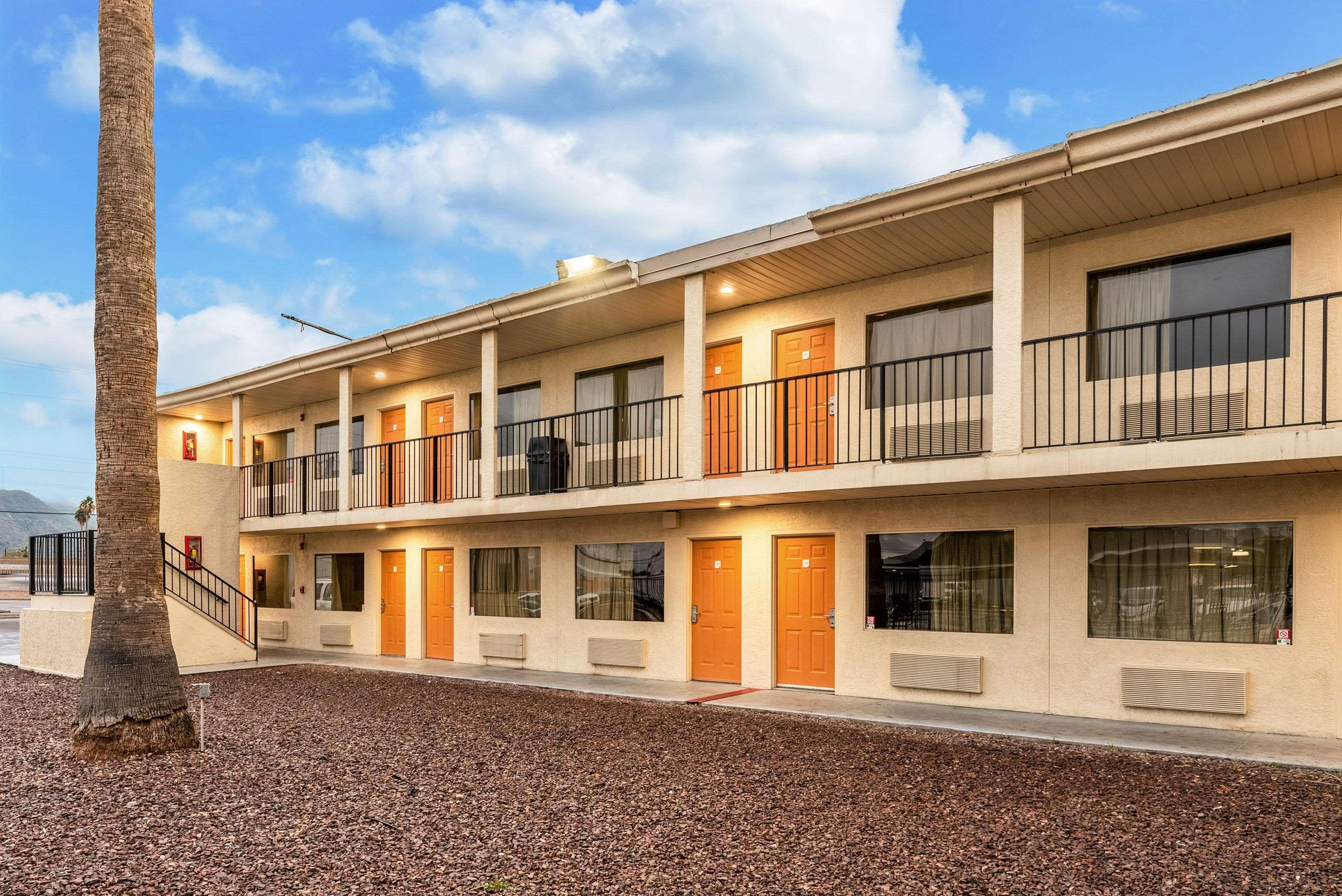 Rodeway Inn Phoenix North I-17 Экстерьер фото