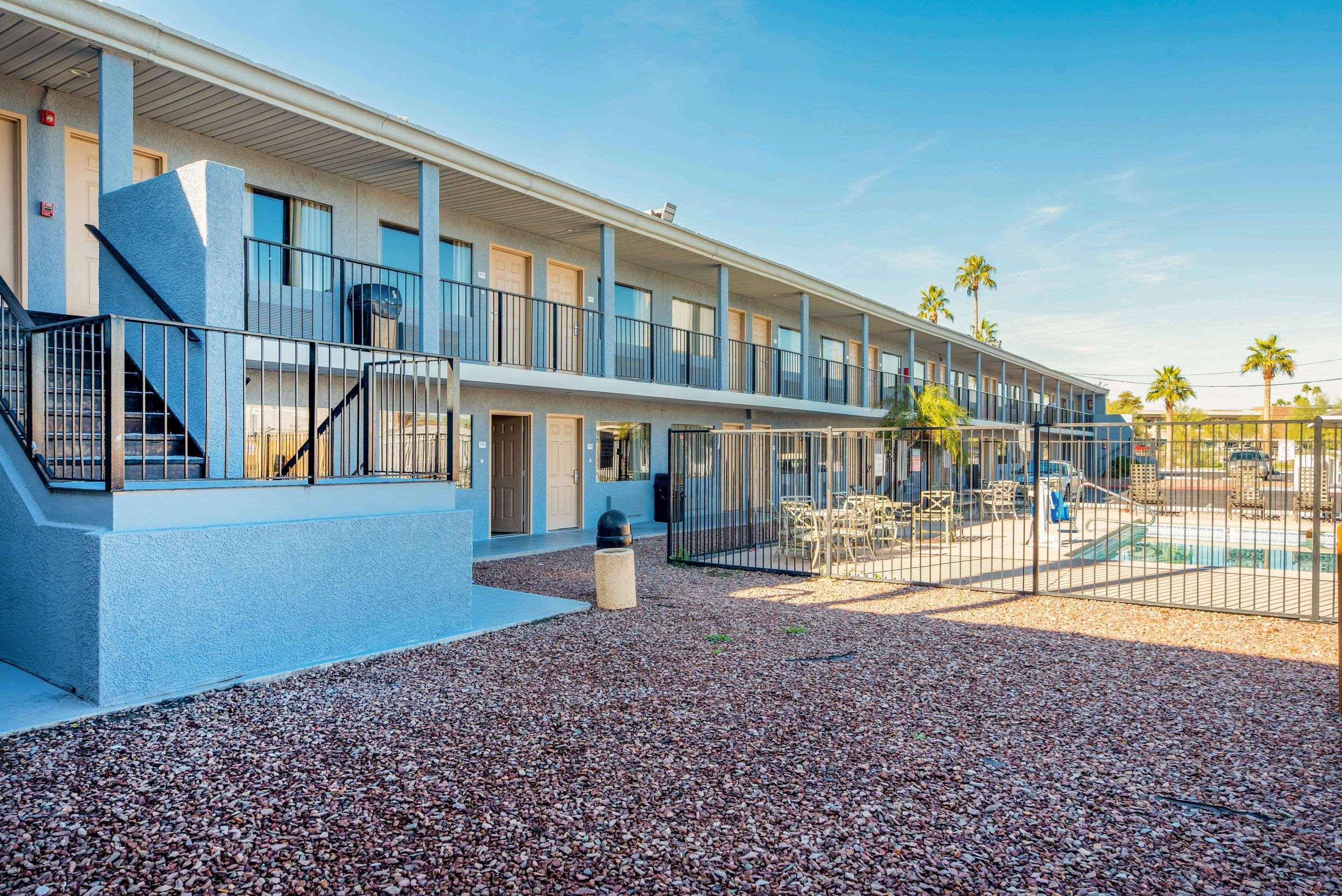 Rodeway Inn Phoenix North I-17 Экстерьер фото