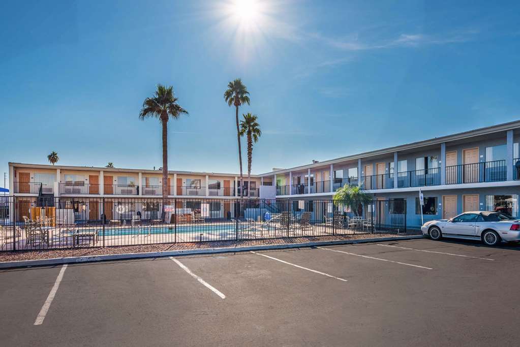 Rodeway Inn Phoenix North I-17 Экстерьер фото